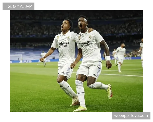 哈维·埃尔南德斯引领战术革新，重塑当代足球格局