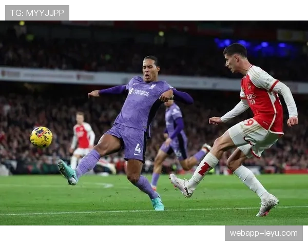 莱斯特城迎战曼城，状态回暖上演英超强强对话