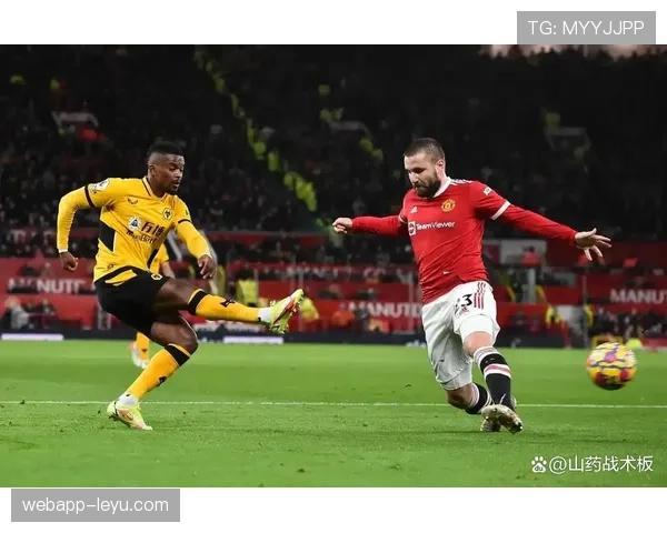 狼队提速进攻节奏，全新战术风格闪耀赛场