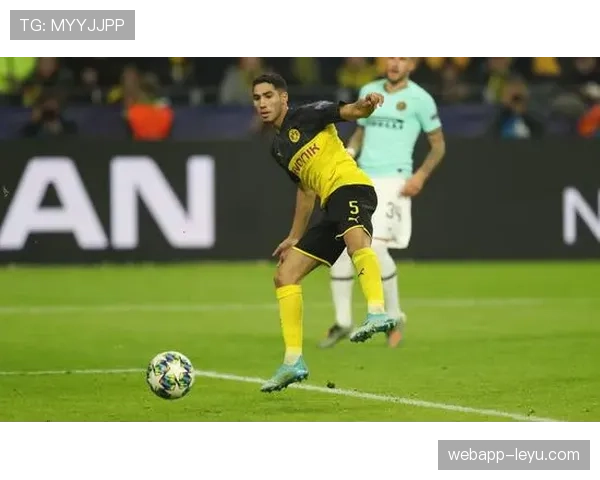 阿什拉夫·马基尼奥斯状态持续攀升，助球队迈向表现新高度