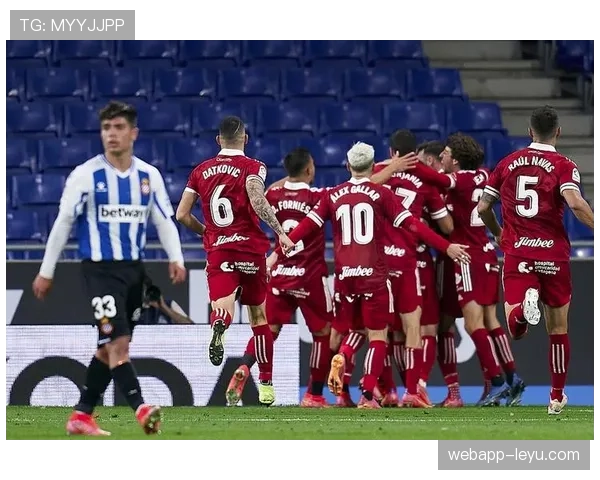 法比尼奥状态回暖助力球队战术革新，球迷期待新赛季表现